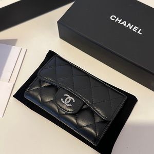 Chanel Flap Cardholder